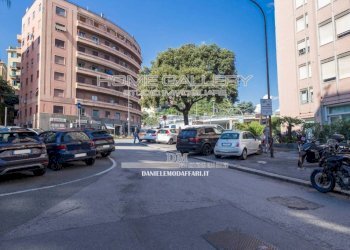 Zona - Bilocale via Antonio Cantore, 8, Genova (zona Sampierdarena) - foto 12