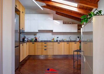 Cucina - Appartamento via Umberto I, 88, Busca - foto 6