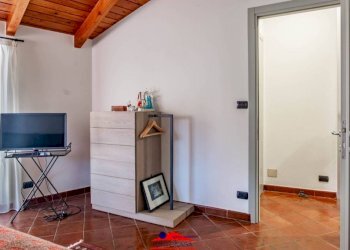 Camera da letto - Appartamento via Umberto I, 88, Busca - foto 25