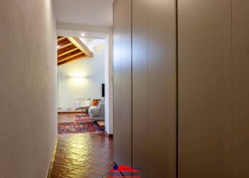 Corridoio - Appartamento via Umberto I, 88, Busca - foto 27