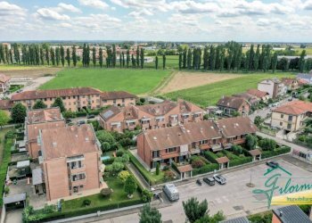 Vista - Villa via Livorno, La Loggia - foto 3