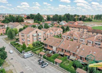 Vista - Villa via Livorno, La Loggia - foto 11