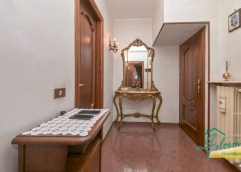 Corridoio - Villa via Livorno, La Loggia - foto 21