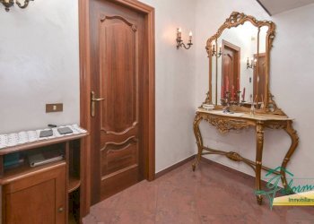 Ingresso - Villa via Livorno, La Loggia - foto 22