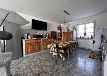 Salone - Villa a Schiera Frazione Attissano, 119, Busca - foto 10