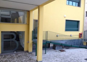 Ufficio - Ufficio via Antonio Gramsci, 18, Pero - foto 2