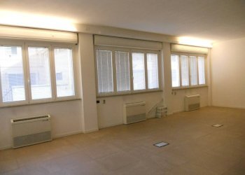 Ufficio - Ufficio via Antonio Gramsci, 18, Pero - foto 3