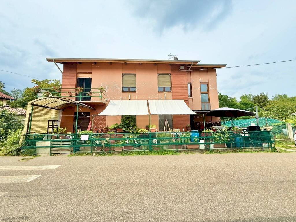 Facciata - Villa via Ceresane, 1, Mongrando - foto 2