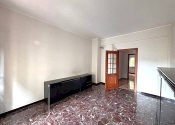 Cucina - Trilocale corso Ferdinando Magellano, Genova (zona Sampierdarena) - foto 4