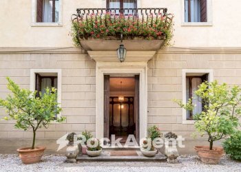 Facciata - Villa via Euganea Praglia, 46, Teolo - foto 1