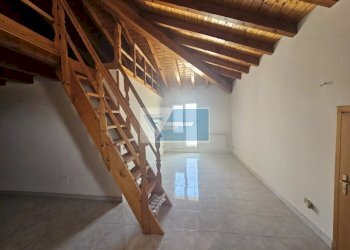 Two-room apartment Via del Gelsomino, Floridia - photo 7