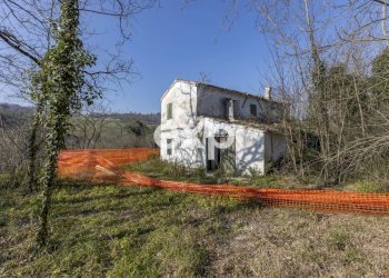 Casale Via Molino, Colli al Metauro - photo 1