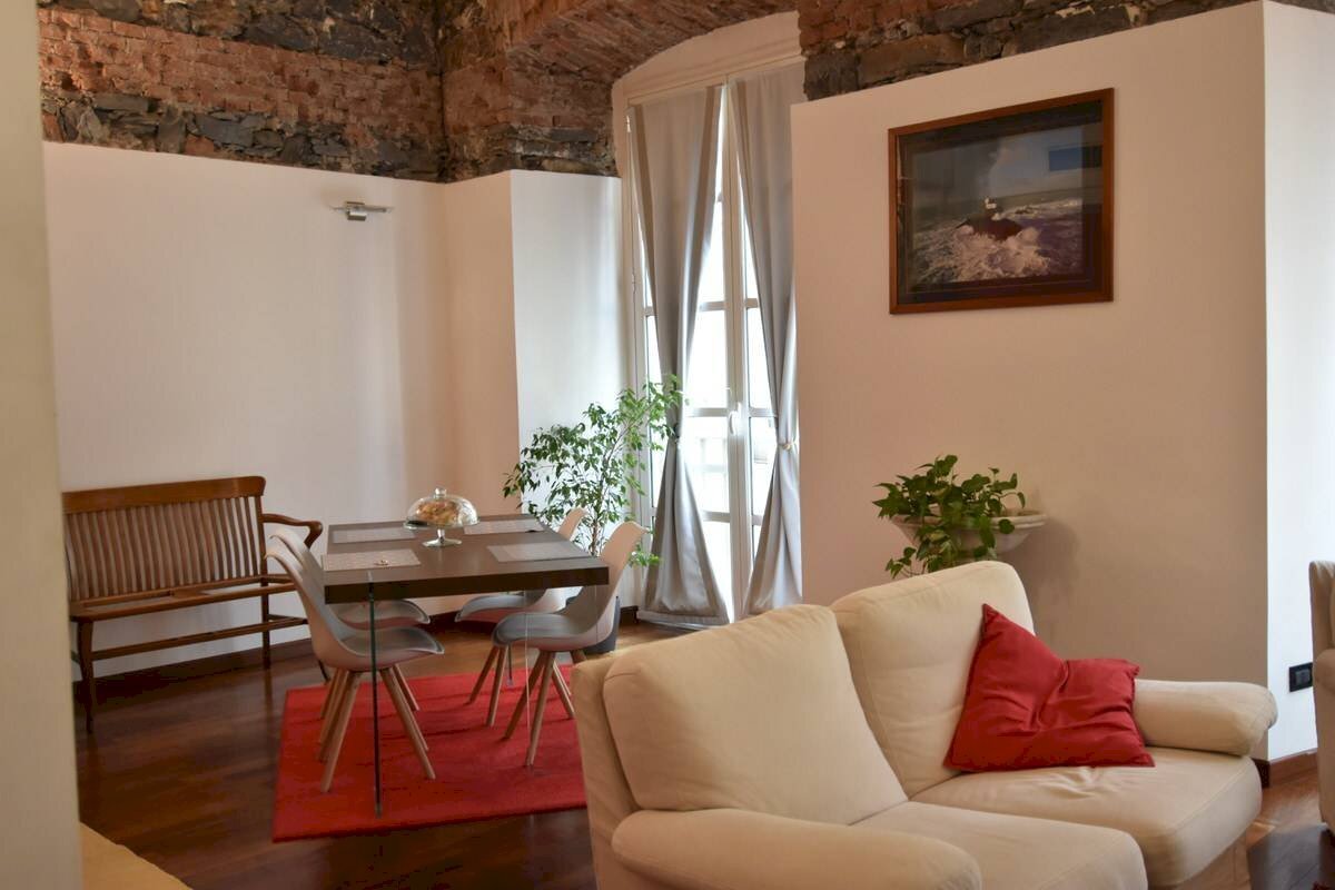 Bilocale Genova (zona Centro Storico) - foto 2