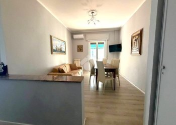 Four-room apartment Via balbo, Bordighera - photo 2