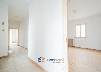 Trilocale Fossano - foto 12