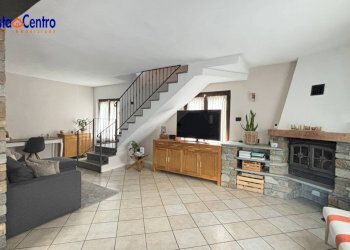 Foto 7 - Quadrilocale Località Plan de Chateaux
 
1/D, Gignod - foto 7