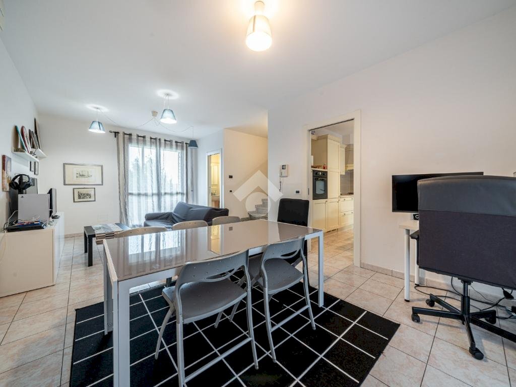 Porzione di casa Via Cesare Pavese, Quattro Castella - foto 2