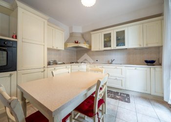 Porzione di casa Via Cesare Pavese, Quattro Castella - foto 7