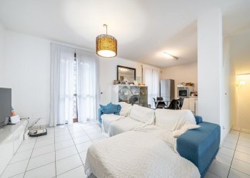 Porzione di casa Via Cesare Pavese, Quattro Castella - foto 2