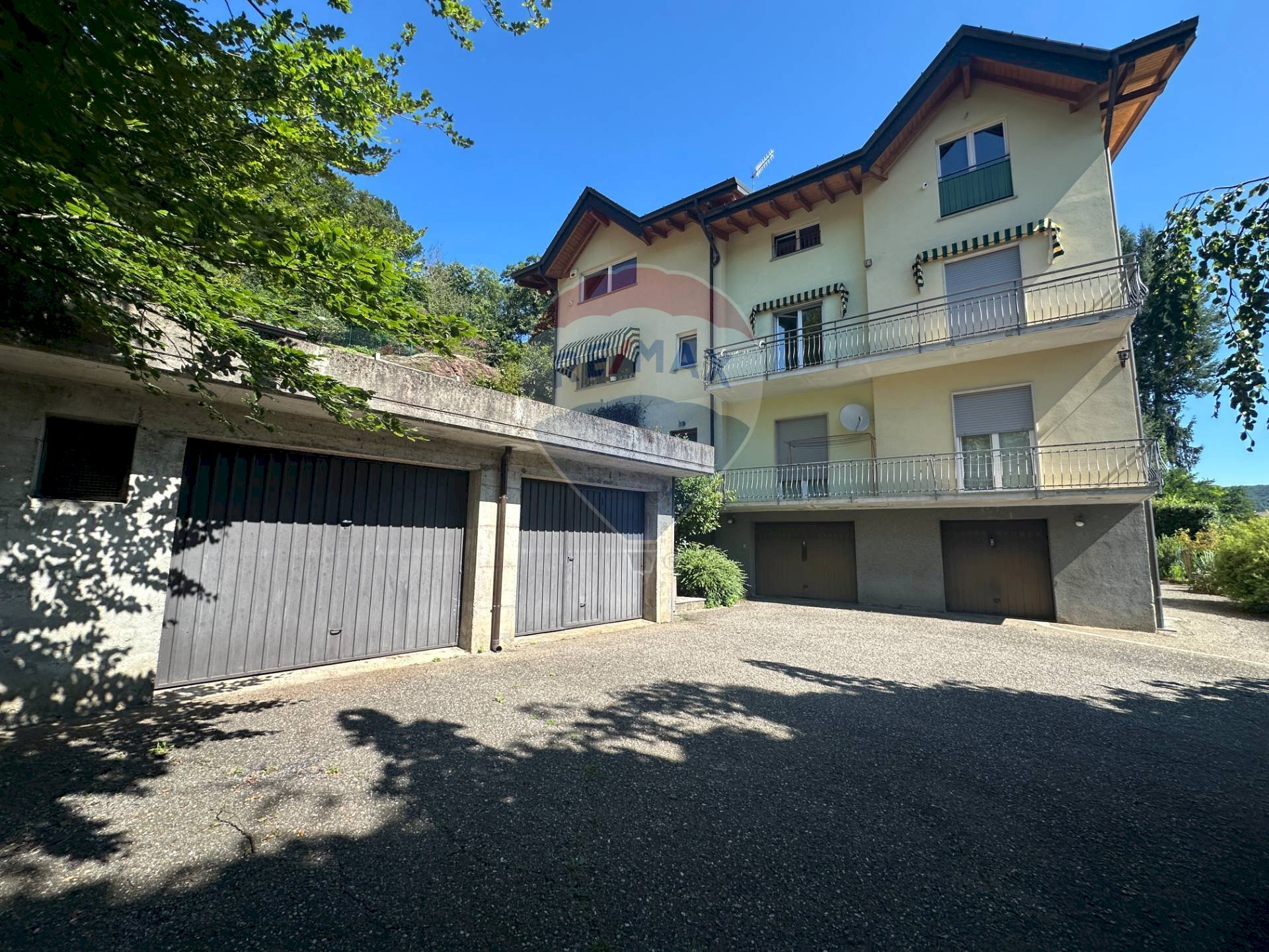 Esterno - Quadrilocale via Bozzonaccio
 
6, Cuasso al Monte - foto 3