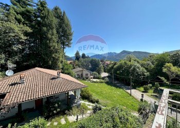 Vista Panoramica - Quadrilocale via Bozzonaccio
 
6, Cuasso al Monte - foto 18