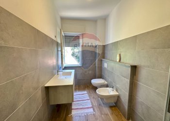 Bagno - Quadrilocale via Bozzonaccio
 
6, Cuasso al Monte - foto 19