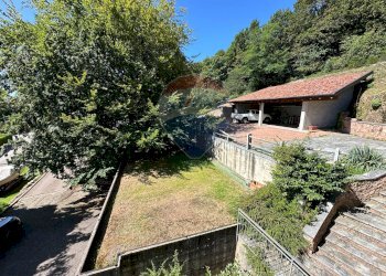 Giardino - Quadrilocale via Bozzonaccio
 
6, Cuasso al Monte - foto 24