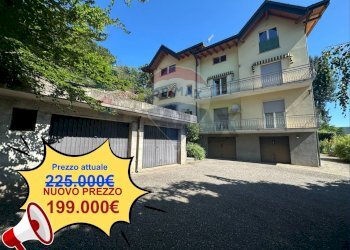 Casa all\'aperto - Quadrilocale via Bozzonaccio
 
6, Cuasso al Monte - foto 2