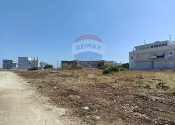 Edificio all\'aperto - Terreno edificabile Laterza - foto 3