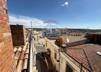 Edificio all\'aperto - Appartamento via risorgimento, Salandra - foto 1