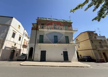 Edificio all\'aperto - Appartamento via risorgimento, Salandra - foto 7
