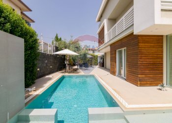 Piscina - Villa Via Luigi Rizzo
 
8, Mascalucia - foto 12