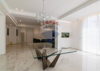 Ricezione / Lobby - Villa Via Luigi Rizzo
 
8, Mascalucia - foto 22