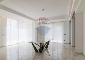 Stanza vuota - Villa Via Luigi Rizzo
 
8, Mascalucia - foto 27