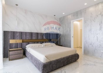 Camera / camera da letto - Villa Via Luigi Rizzo
 
8, Mascalucia - foto 36