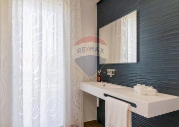 Bagno - Villa Via Luigi Rizzo
 
8, Mascalucia - foto 48