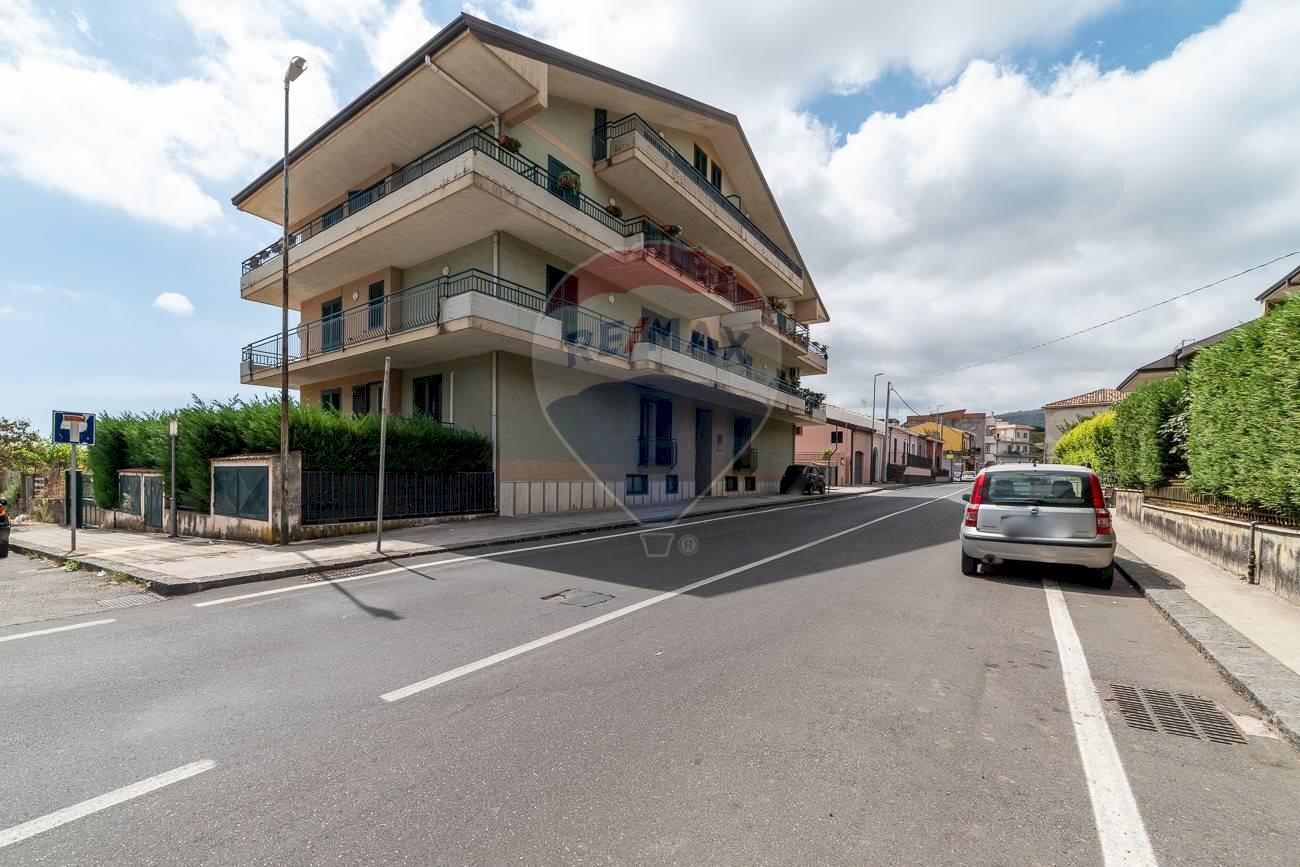 Edificio all\'aperto - Appartamento Via Notara
 
7, Piedimonte Etneo - foto 2