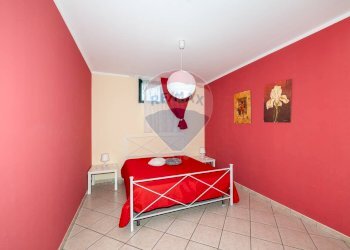 Camera / camera da letto - Appartamento Via Notara
 
7, Piedimonte Etneo - foto 12