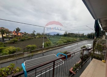 Balcone - Appartamento Via marchese di casalotto
 
82, Aci Sant'Antonio - foto 18
