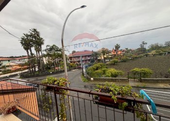 Balcone - Appartamento Via marchese di casalotto
 
82, Aci Sant'Antonio - foto 19