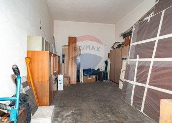 Camera / camera da letto - Box via Mollica
 
6, Aci Castello - foto 1