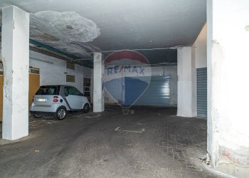 Parcheggio - Box via Mollica
 
6, Aci Castello - foto 5