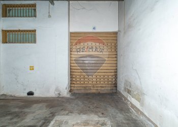 Edificio all\'aperto - Box via Mollica
 
6, Aci Castello - foto 10