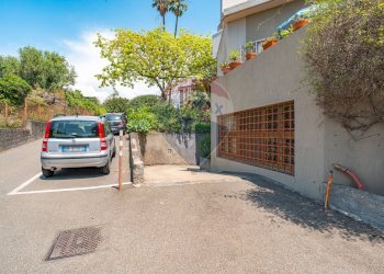 Casa all\'aperto - Box via Mollica
 
6, Aci Castello - foto 11