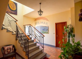 Scale - Villa pasteria
 
19/E, Calatabiano - foto 12