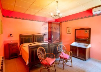 Camera / camera da letto - Villa pasteria
 
19/E, Calatabiano - foto 13