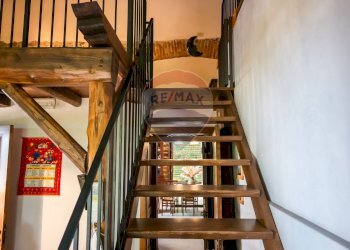 Scale - Villa pasteria
 
19/E, Calatabiano - foto 39