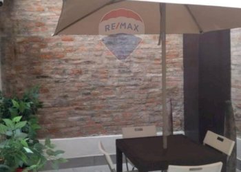 Terrazza - Apartment via scienze
 
22, Ferrara - photo 42