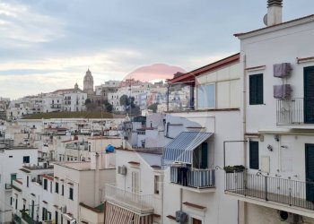 vista sul quartiere - Appartamento Via Domenico Antonio Spina
 
98, Vieste - foto 27