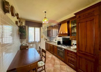 Cucina - Trilocale via privata gorizia
 
11, Lacchiarella - foto 1
